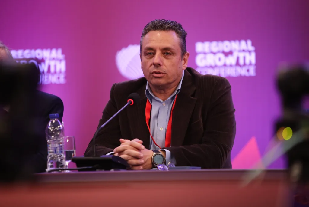 Δείτε φωτογραφίες από την πρώτη ημέρα του Regional Growth Conference Δείτε φωτογραφίες από την πρώτη ημέρα του Regional Growth Conference