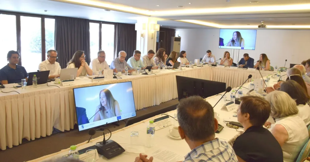 Διαρκή άλματα για το «Δυτική Ελλάδα 2021-2027» - Στην ευρωπαϊκή στρατηγική δύο προτεραιότητες που έθεσε και στήριξε η Περιφέρεια Διαρκή άλματα για το «Δυτική Ελλάδα 2021-2027» - Στην ευρωπαϊκή στρατηγική δύο προτεραιότητες που έθεσε και στήριξε η Περιφέρεια