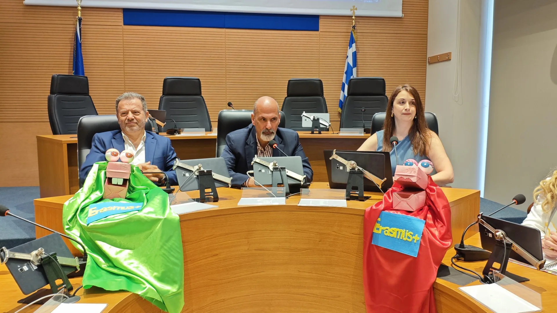 «Λιλιπούτειοι Ευρωπαίοι πολίτες σε δράση» στην αίθουσα του Περιφερειακού Συμβουλίου της ΠΔΕ