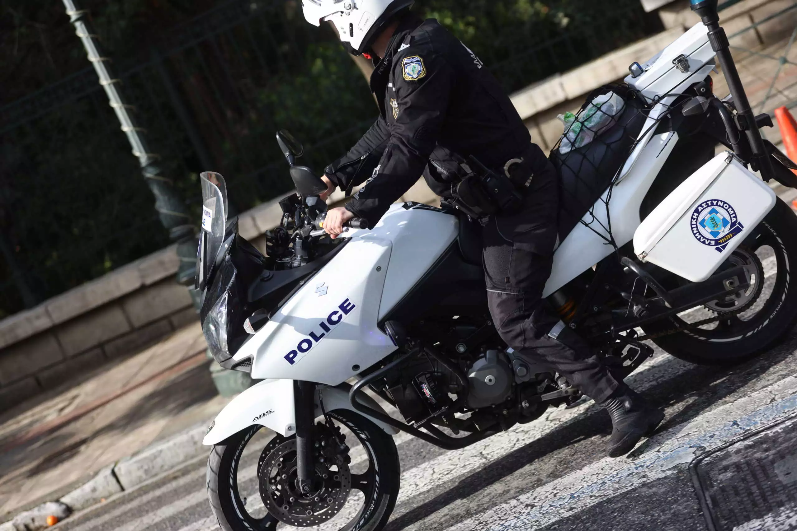 Συλλήψεις για ναρκωτικά, κλοπές, δίπλωμα, παράνομη είσοδο στην Ελλάδα