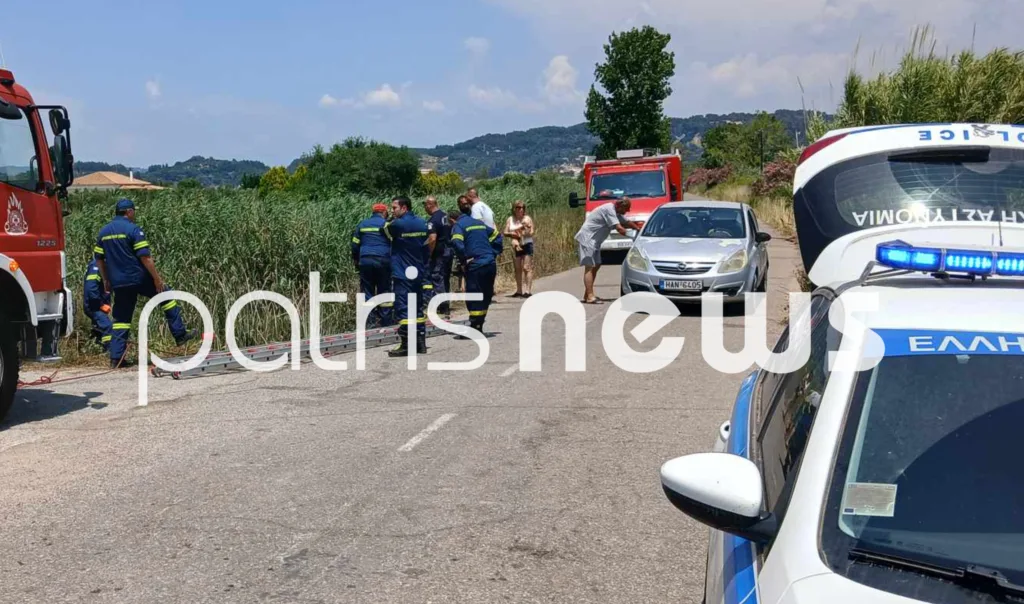 Τροχαίο στο Επιτάλιο Πύργου: Δύο άτομα εγκλωβίστηκαν και διακομίστηκαν στο νοσοκομείο ΦΩΤΟ Τροχαίο στο Επιτάλιο Πύργου: Δύο άτομα εγκλωβίστηκαν και διακομίστηκαν στο νοσοκομείο ΦΩΤΟ