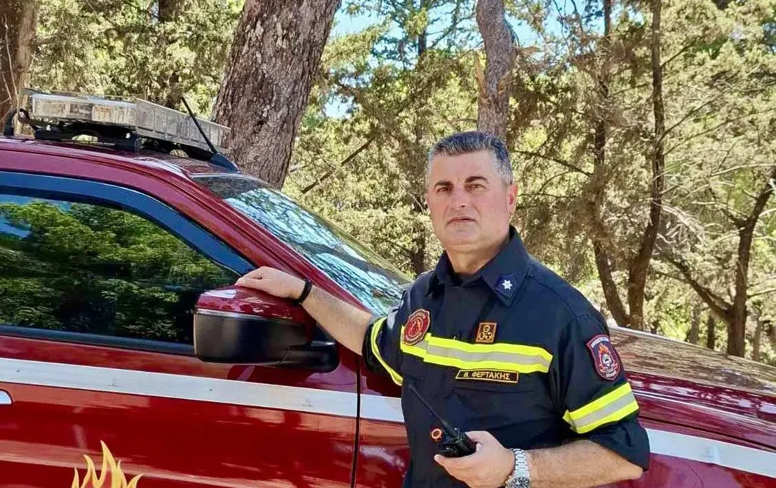 Πυροσβεστική – Φερτάκης στην «Π»: «Επιχειρούμε με μέσα 35 ετών και με ελλιπή στελέχωση»