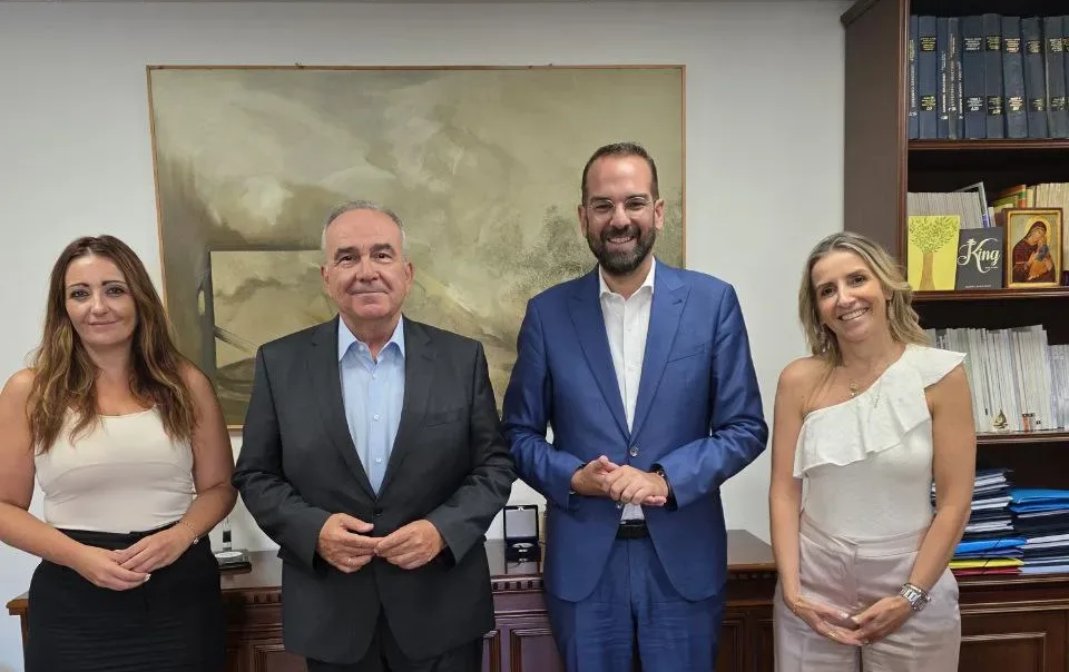 Δυτική Ελλάδα: Ο Φαρμάκης σε Παπαθανάση και Κατσαφάδο για τις ανάγκες και τα απαιτούμενα έργα υποδομών στις πυρόπληκτες περιοχές
