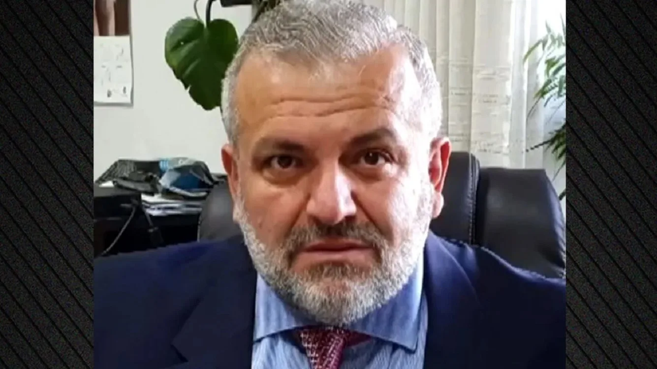 «Ζητιάνευα για να γυρίσω σπίτι»: Απίστευτη περιπέτεια για γιατρό από την Αμαλιάδα – Του έκλεψαν το πορτοφόλι στο Μετρό ΒΙΝΤΕΟ