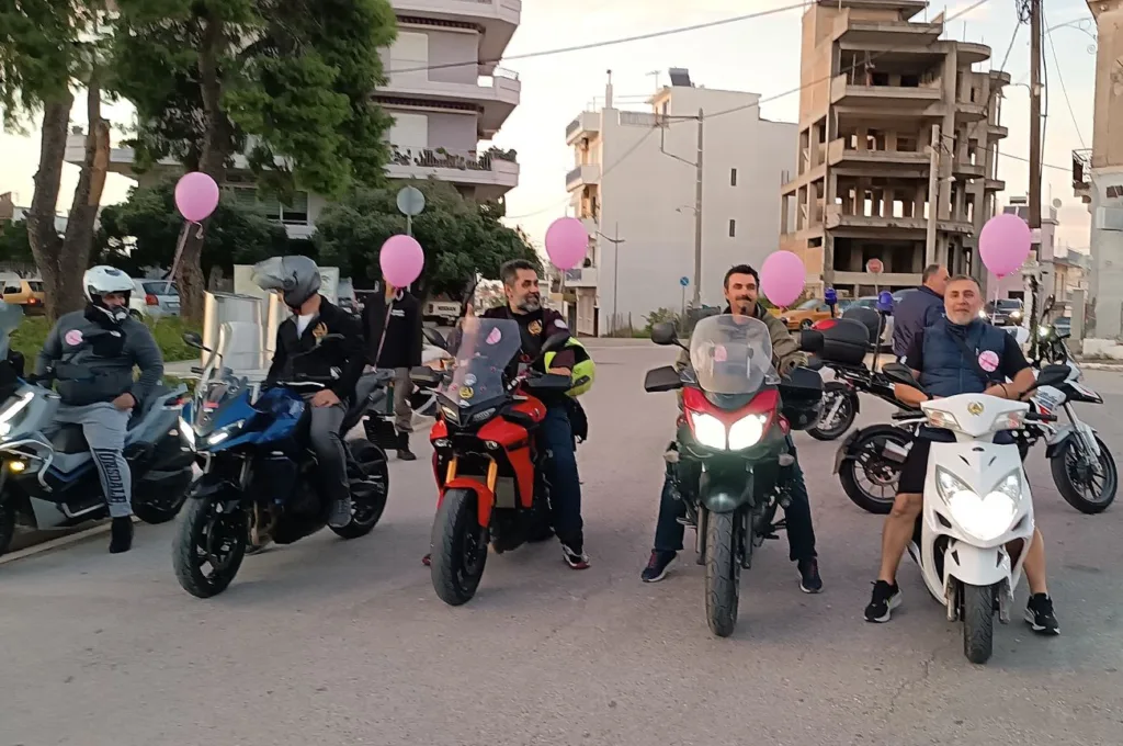 «Πλημμύρισε» η Αμαλιάδα για τον καρκίνο του μαστού ΦΩΤΟ
