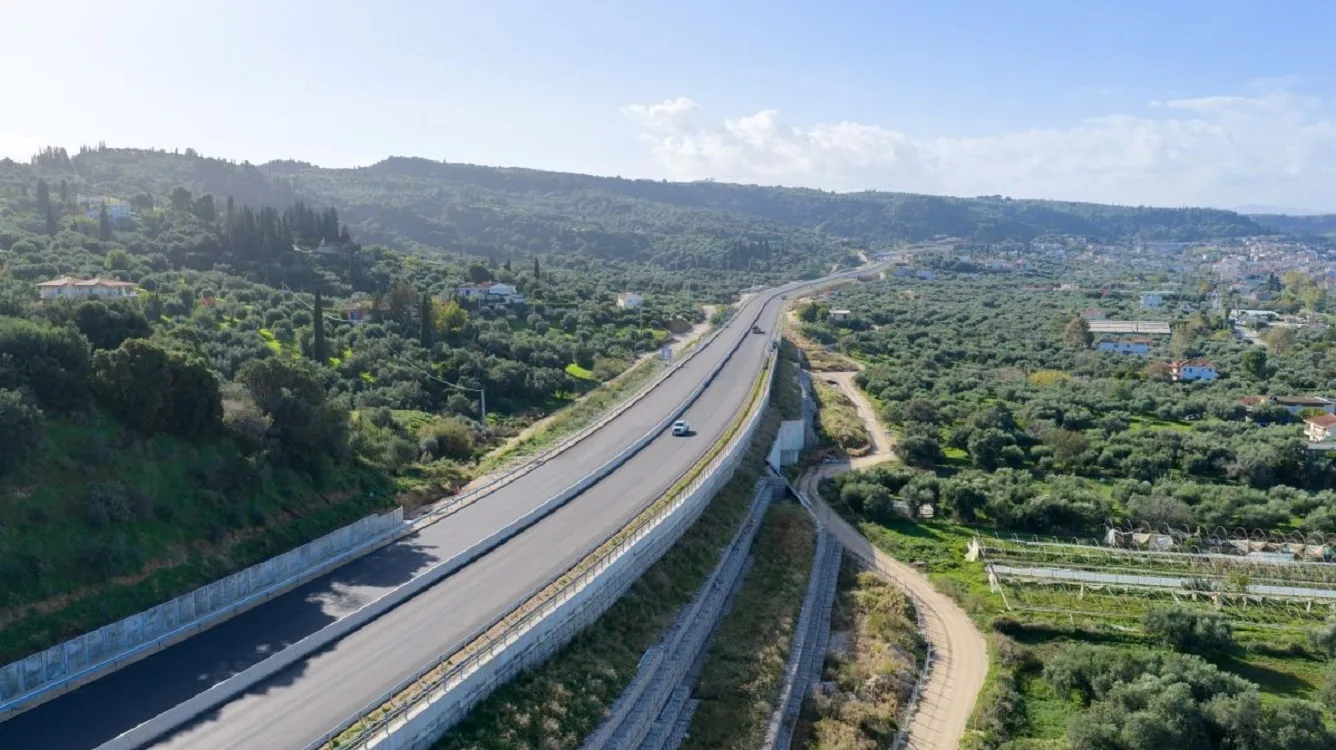 Ολυμπία Οδός: Το 2026 οι αποφάσεις για το κρίσιμο τμήμα Πύργος–Καλό Νερό–Τσακώνα