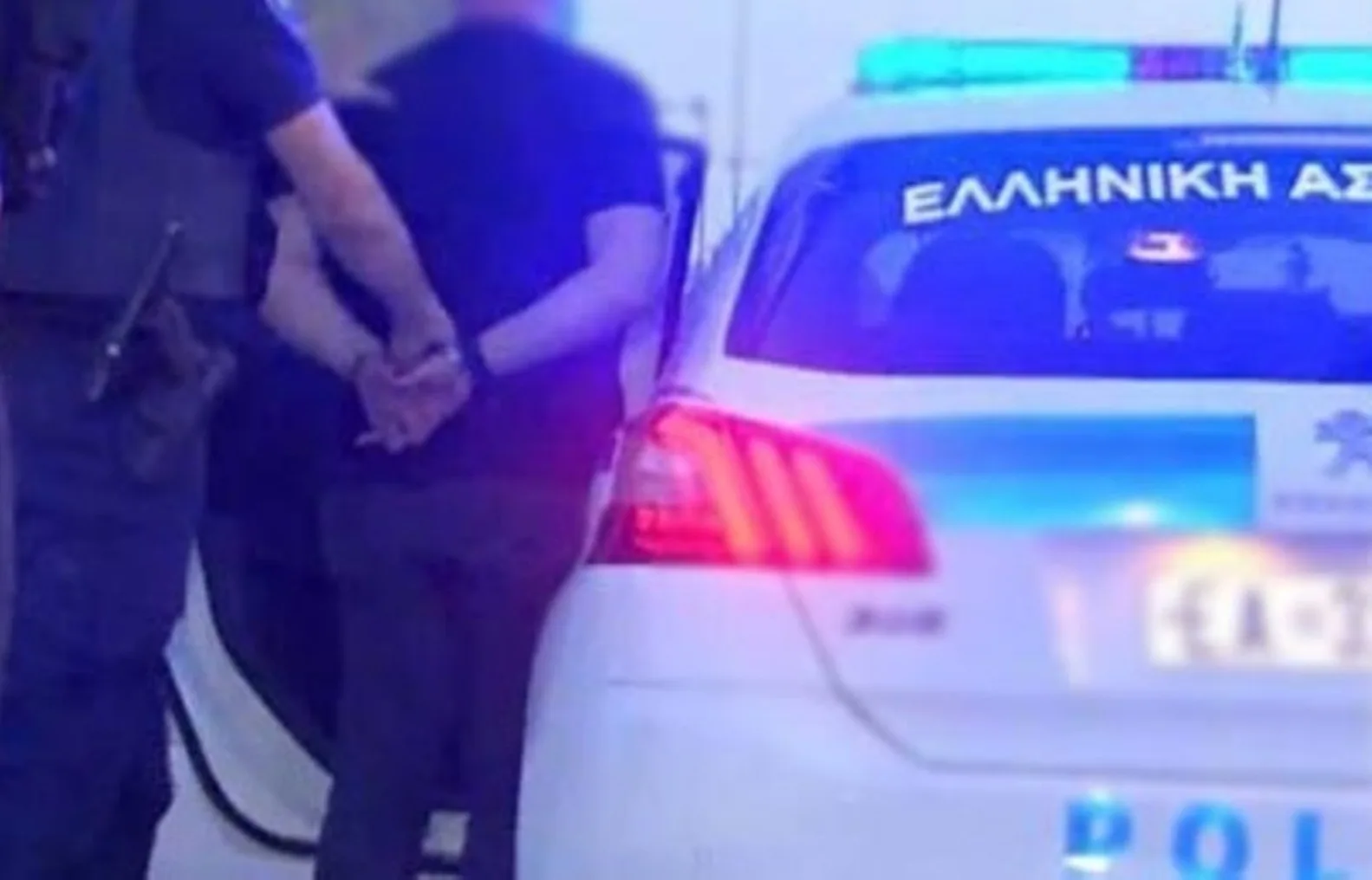 Αμαλιάδα: Διακινητής ναρκωτικών με μισό κιλό κάνναβης ΦΩΤΟ