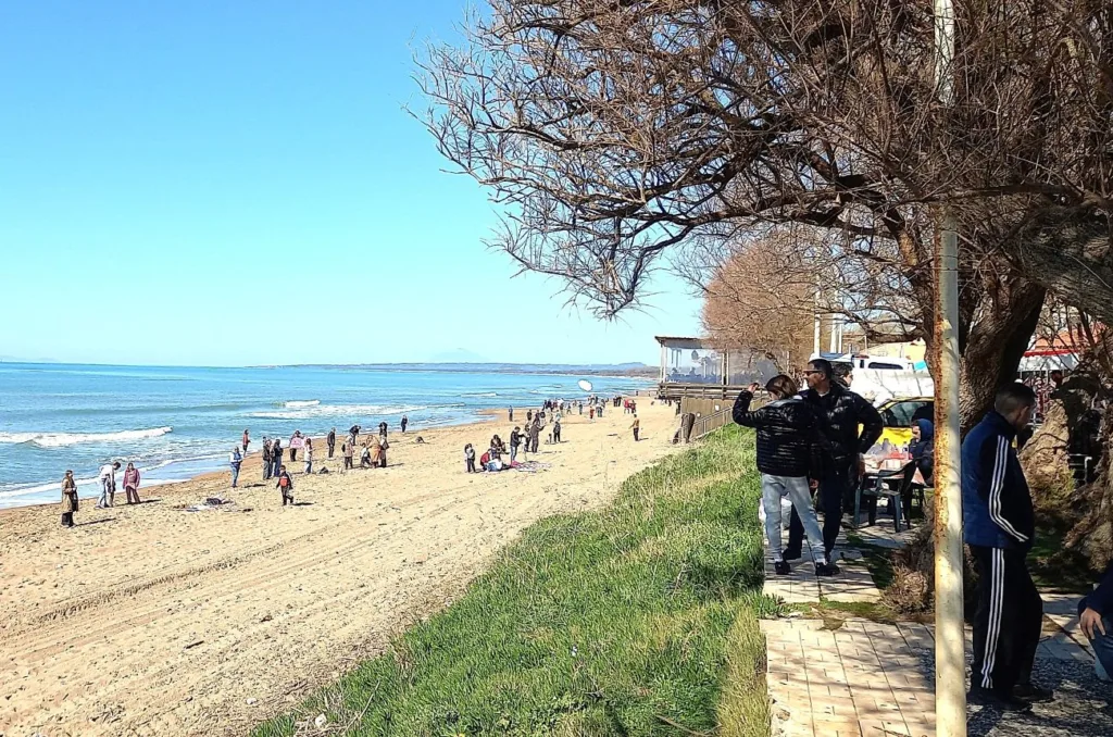 Ηλεία: «Βούλιαξε» η Κουρούτα για τα Κούλουμα ΦΩΤΟ Ηλεία: «Βούλιαξε» η Κουρούτα για τα Κούλουμα ΦΩΤΟ