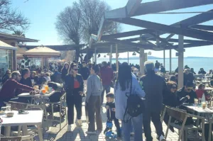 Ηλεία: «Βούλιαξε» η Κουρούτα για τα Κούλουμα ΦΩΤΟ