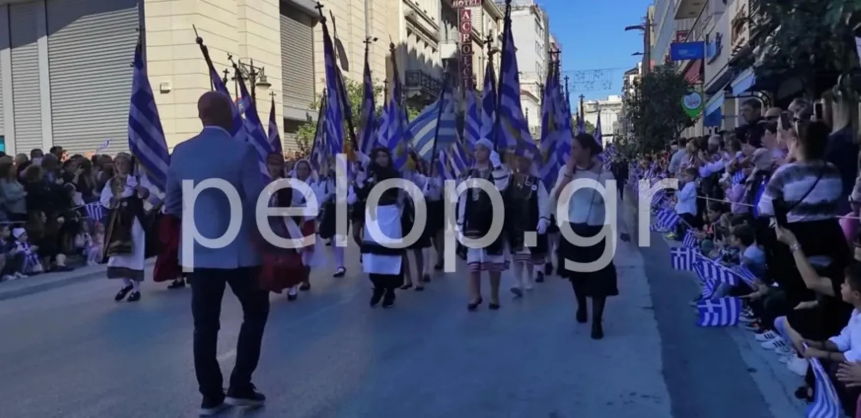 Πάτρα: Στις 12 το μεσημέρι η παρέλαση για την 25η Μαρτίου – Το πρόγραμμα των εκδηλώσεων στη Δυτική Ελλάδα